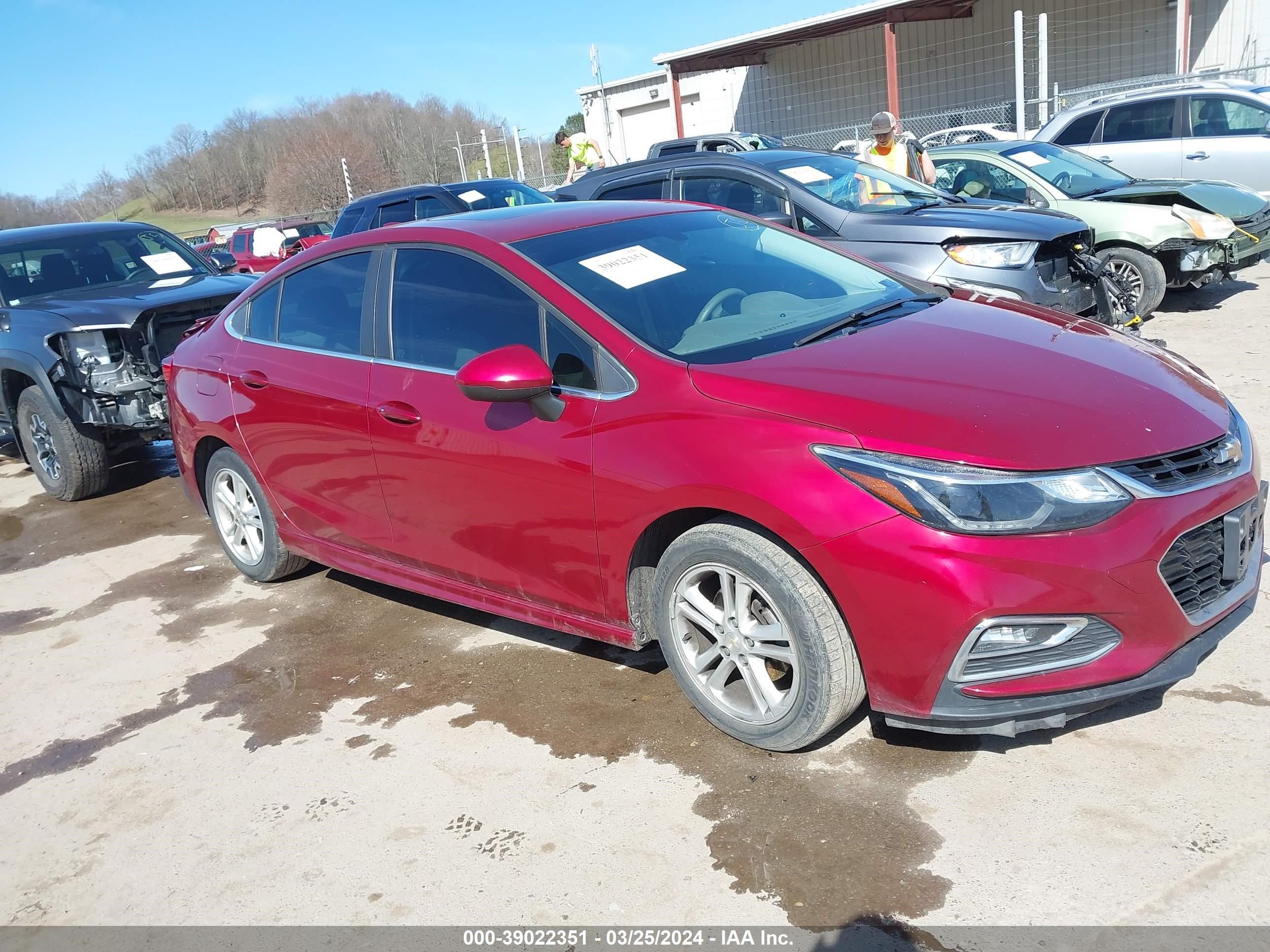 CHEVROLET CRUZE 2017 1g1be5sm2h7209369