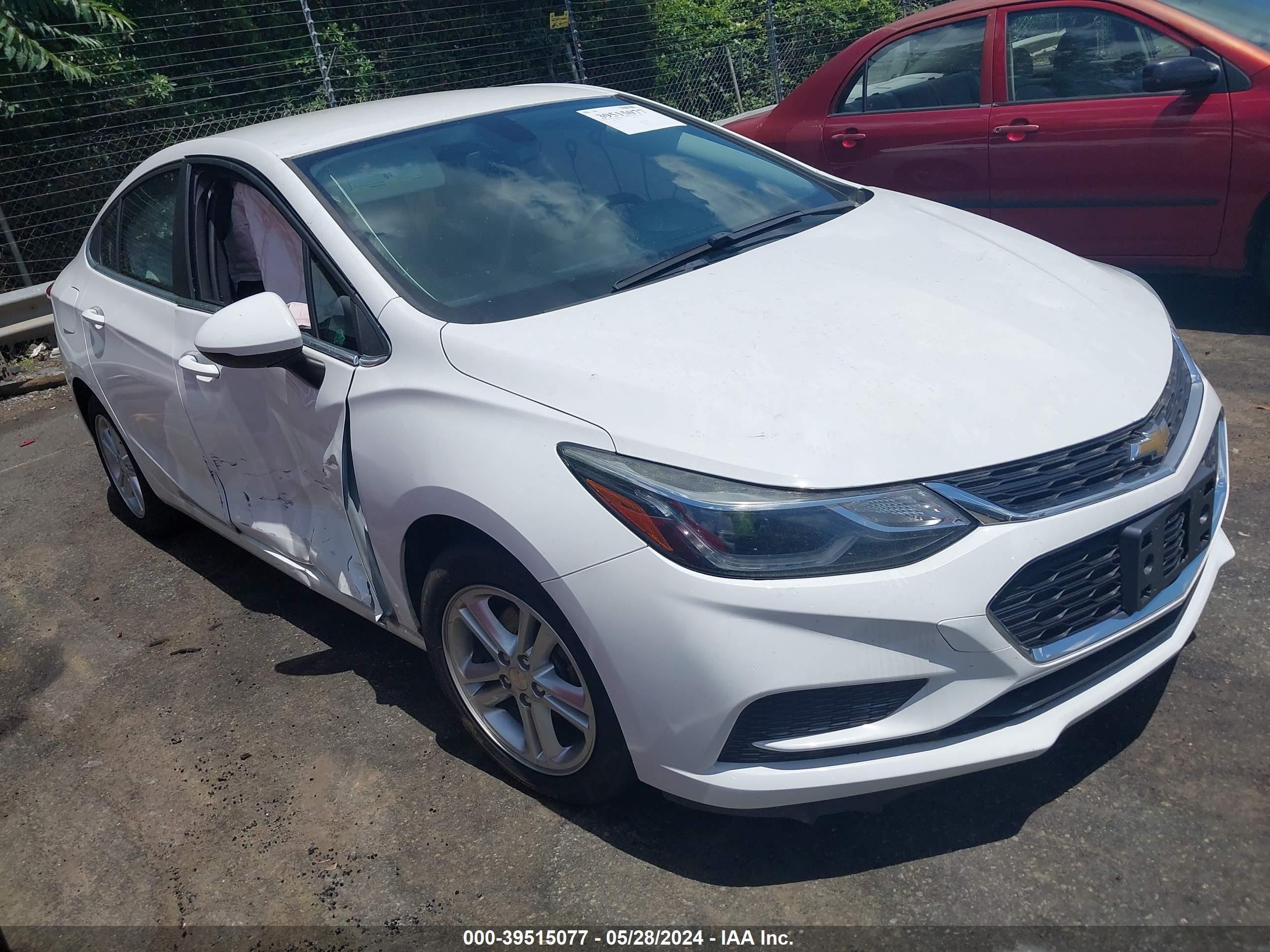 CHEVROLET CRUZE 2017 1g1be5sm2h7215995