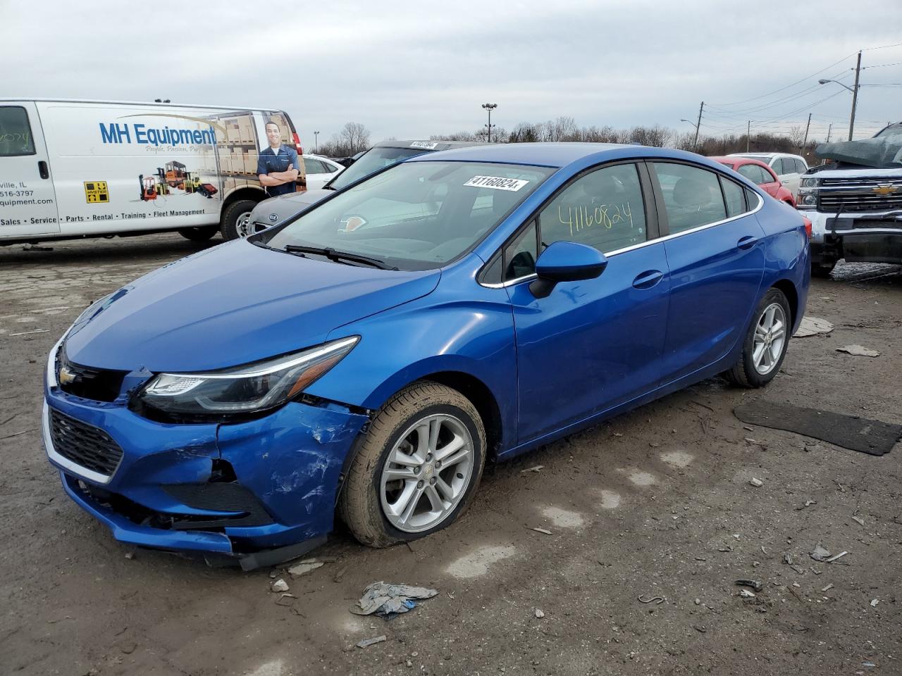 CHEVROLET CRUZE 2018 1g1be5sm2j7102067