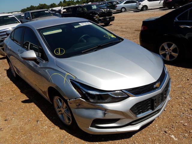 CHEVROLET CRUZE LT 2018 1g1be5sm2j7107947