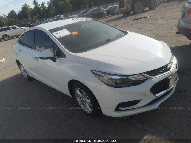 CHEVROLET CRUZE 2018 1g1be5sm2j7118835