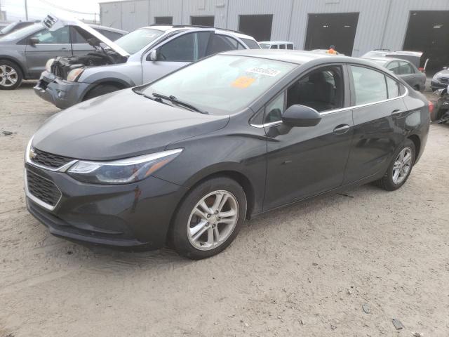 CHEVROLET CRUZE LT 2018 1g1be5sm2j7121766