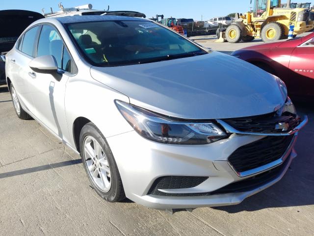 CHEVROLET CRUZE LT 2018 1g1be5sm2j7122433