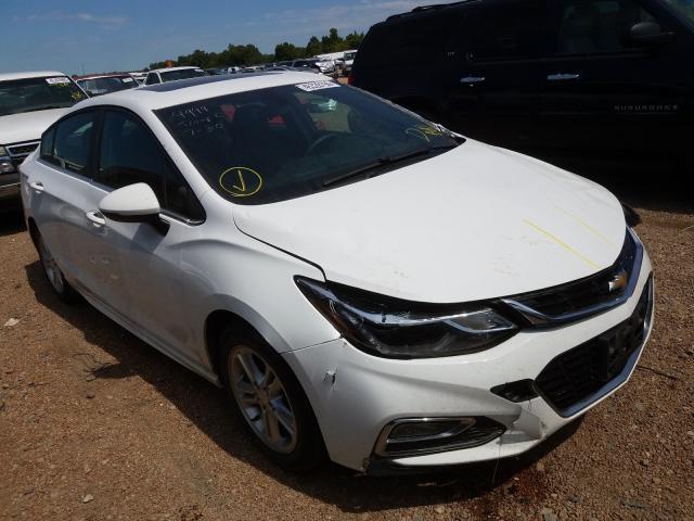 CHEVROLET CRUZE LT 2018 1g1be5sm2j7125607