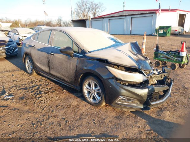 CHEVROLET CRUZE 2018 1g1be5sm2j7143122