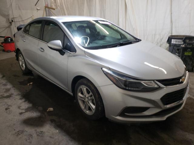 CHEVROLET CRUZE LT 2018 1g1be5sm2j7147946