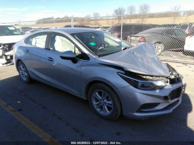 CHEVROLET CRUZE 2018 1g1be5sm2j7148482