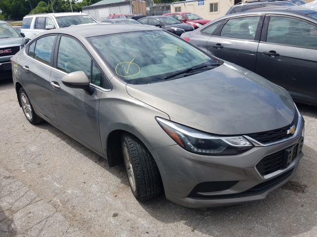 CHEVROLET CRUZE LT 2018 1g1be5sm2j7149910