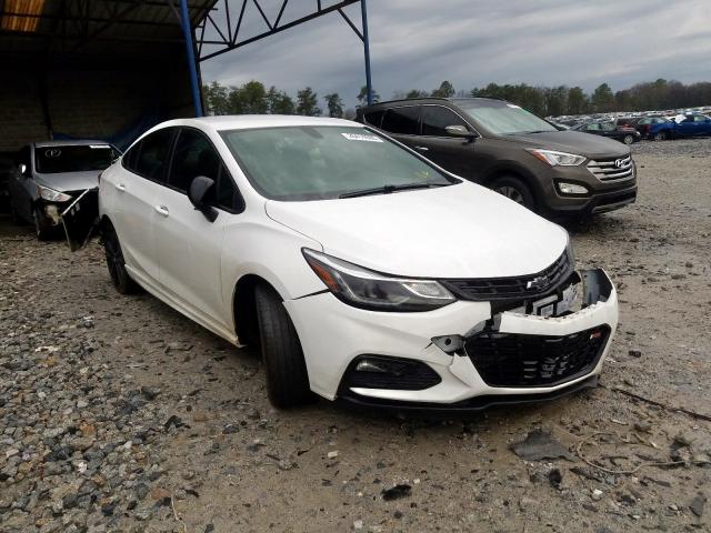 CHEVROLET CRUZE LT 2018 1g1be5sm2j7156243