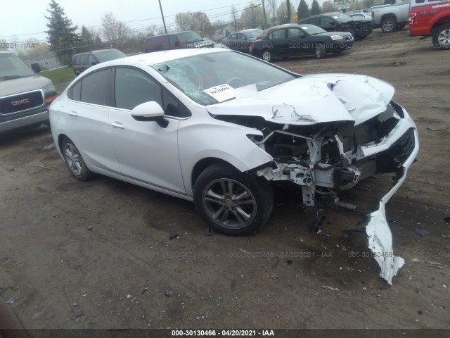 CHEVROLET CRUZE 2018 1g1be5sm2j7158168