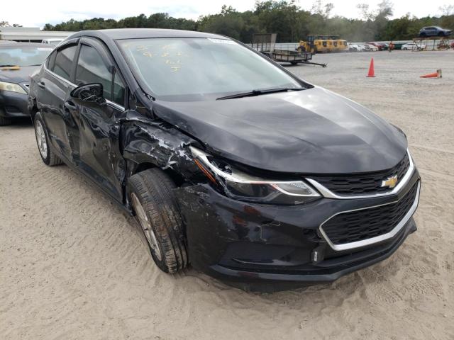 CHEVROLET CRUZE LT 2018 1g1be5sm2j7170126