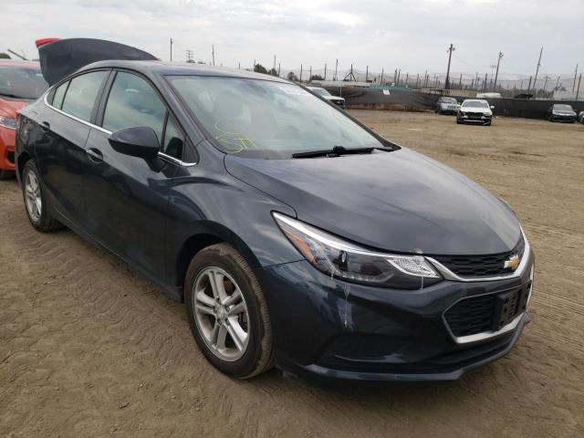 CHEVROLET CRUZE LT 2018 1g1be5sm2j7174922