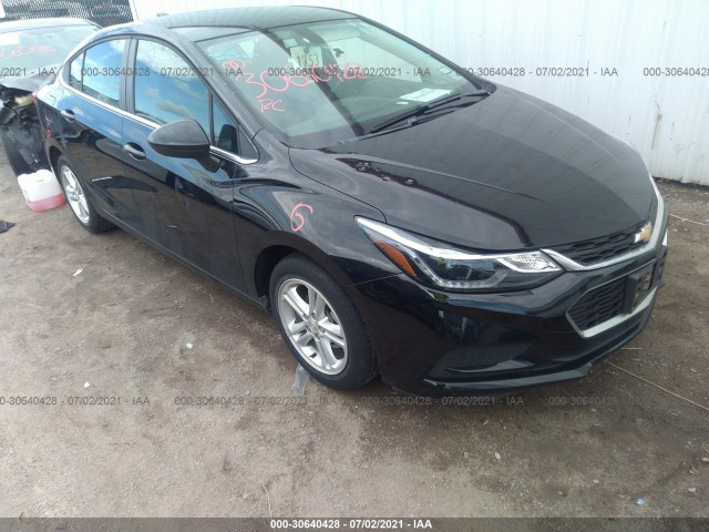 CHEVROLET CRUZE 2018 1g1be5sm2j7175312