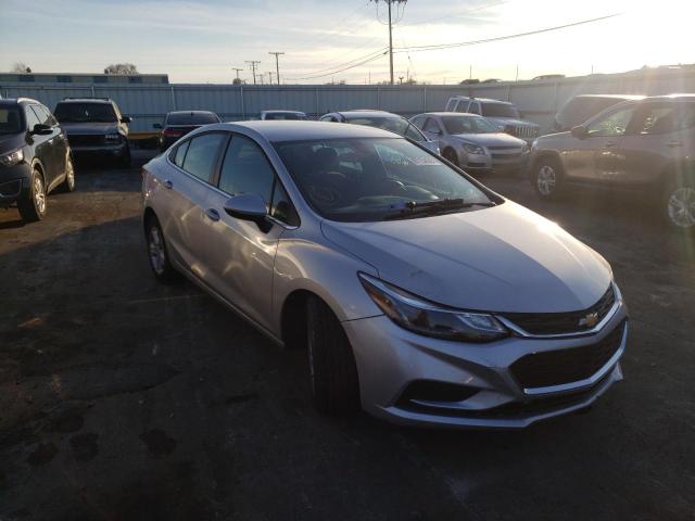 CHEVROLET CRUZE LT 2018 1g1be5sm2j7178758