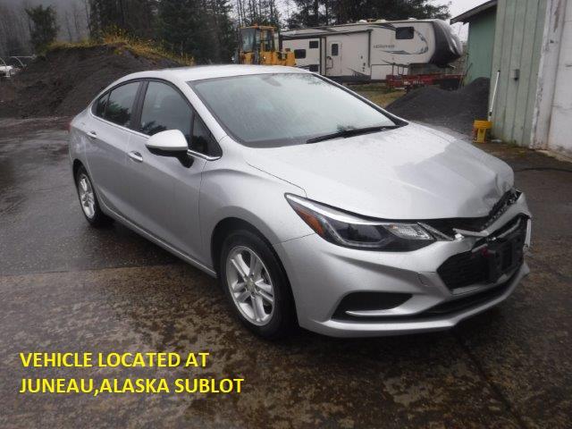 CHEVROLET CRUZE LT 2018 1g1be5sm2j7197827