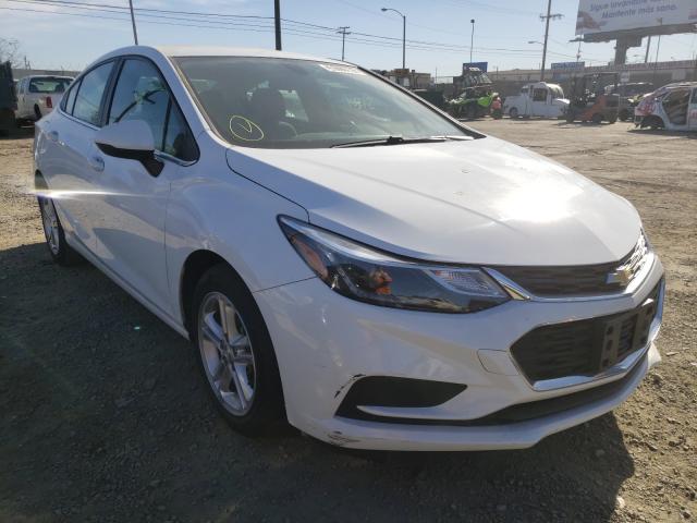 CHEVROLET CRUZE LT 2018 1g1be5sm2j7220541