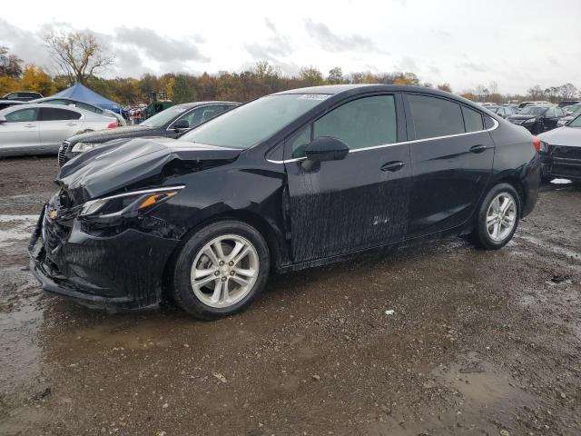 CHEVROLET CRUZE 2018 1g1be5sm2j7230938