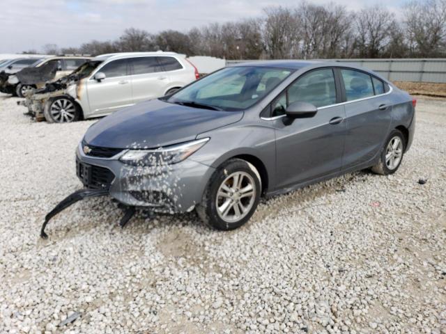 CHEVROLET CRUZE LT 2018 1g1be5sm2j7237131