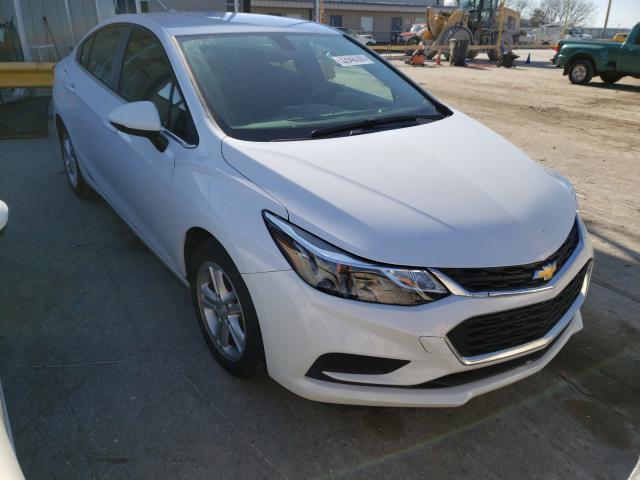 CHEVROLET CRUZE LT 2018 1g1be5sm2j7240336