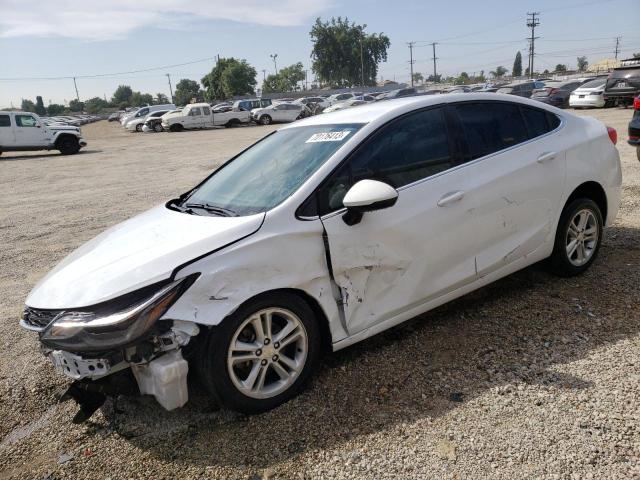 CHEVROLET CRUZE LT 2018 1g1be5sm2j7240885