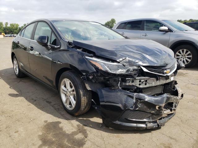 CHEVROLET CRUZE LT 2018 1g1be5sm2j7247240