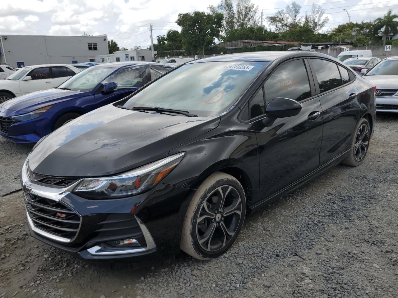 CHEVROLET CRUZE 2019 1g1be5sm2k7122840