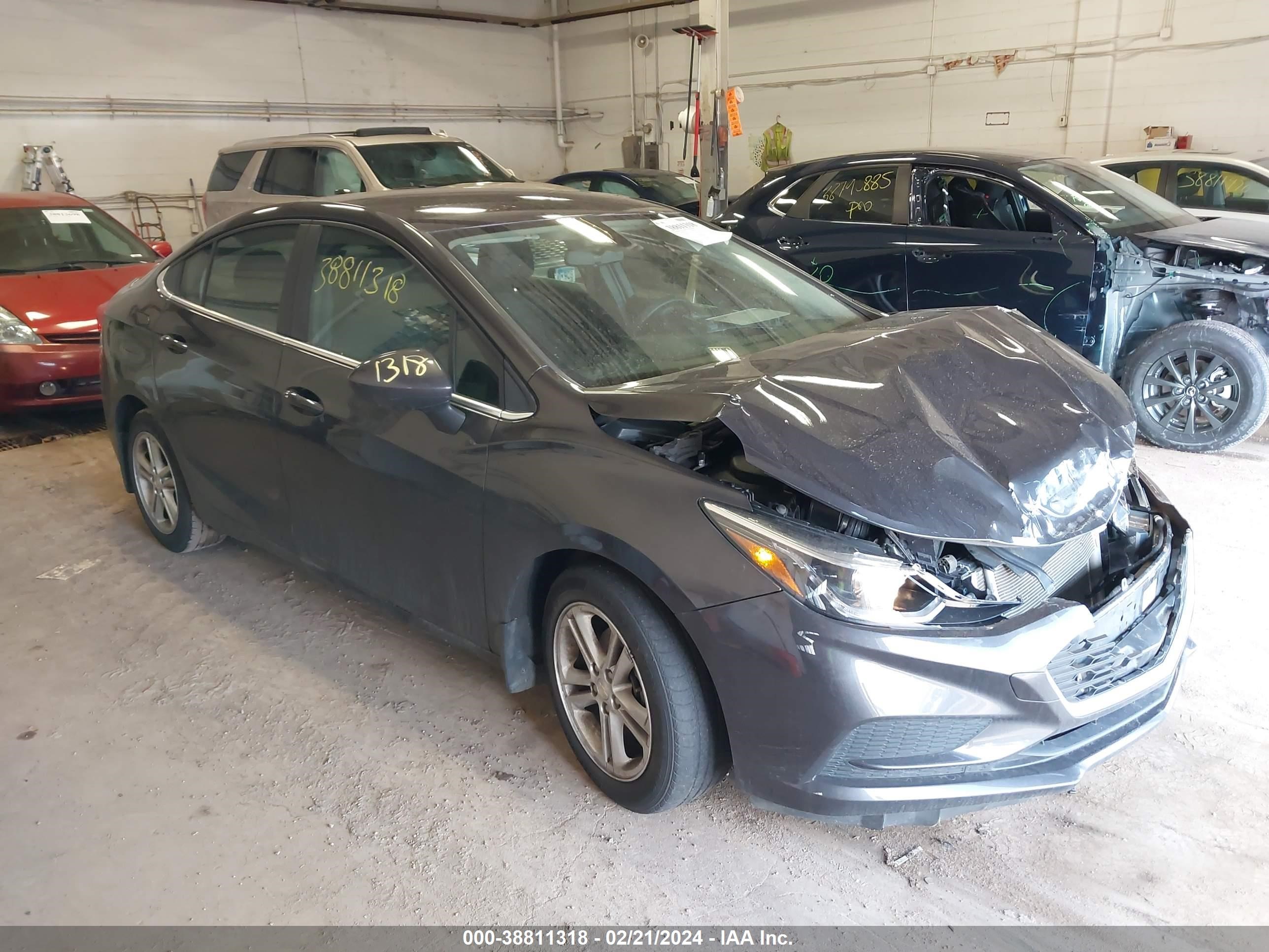 CHEVROLET CRUZE 2016 1g1be5sm3g7286007