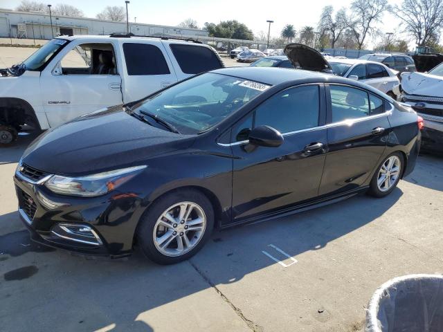 CHEVROLET CRUZE LT 2018 1g1be5sm3j7126409