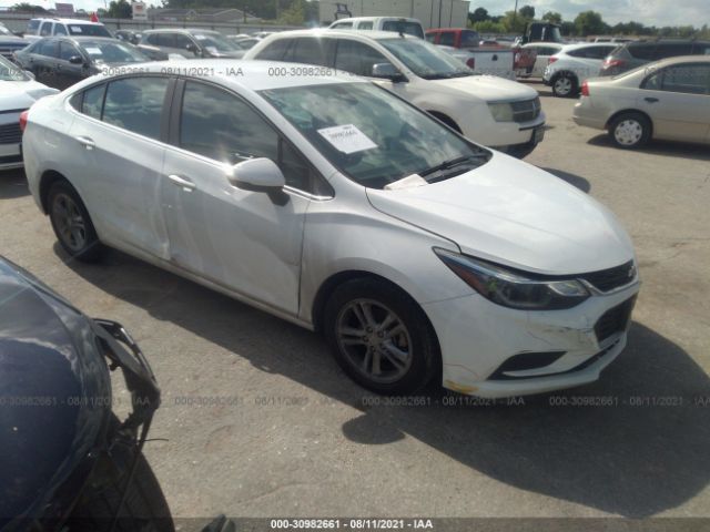 CHEVROLET CRUZE 2018 1g1be5sm3j7133764