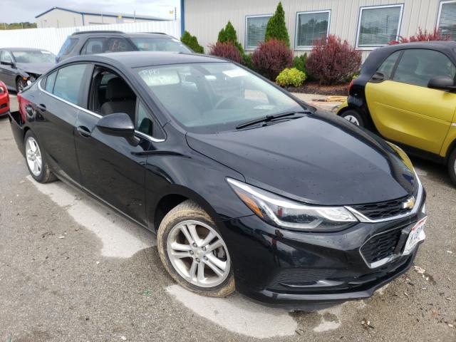 CHEVROLET CRUZE LT 2018 1g1be5sm3j7134476