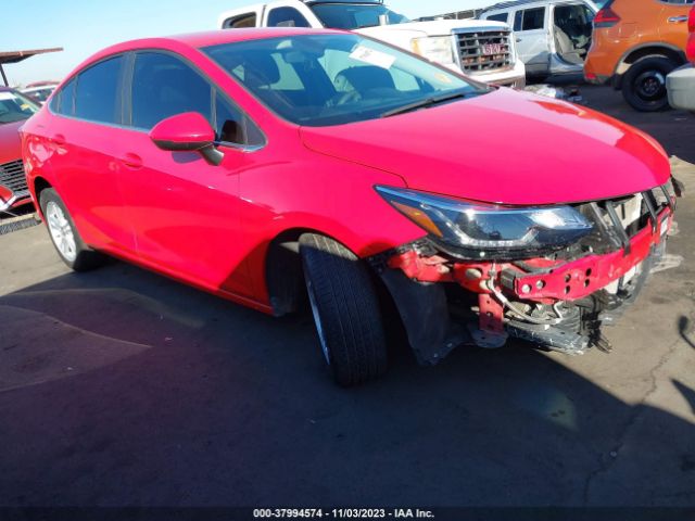 CHEVROLET CRUZE 2018 1g1be5sm3j7145543