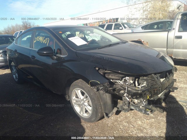 CHEVROLET CRUZE 2018 1g1be5sm3j7154176