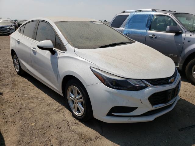 CHEVROLET CRUZE LT 2018 1g1be5sm3j7154310