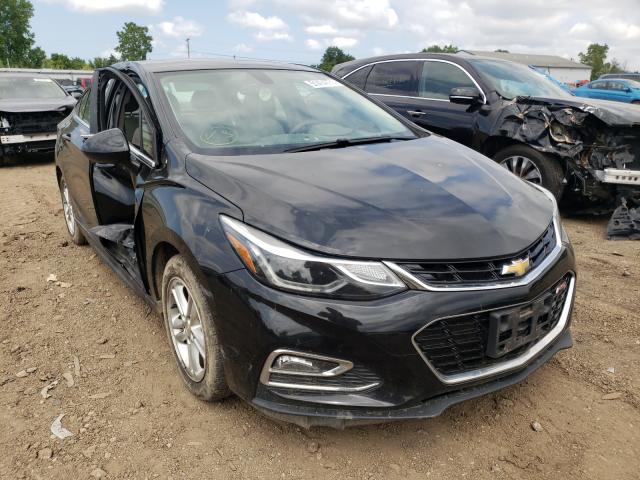 CHEVROLET CRUZE LT 2018 1g1be5sm3j7159880