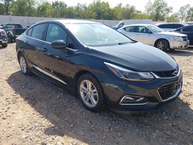 CHEVROLET CRUZE LT 2018 1g1be5sm3j7160138