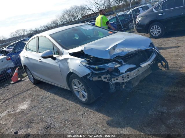 CHEVROLET CRUZE 2018 1g1be5sm3j7166053