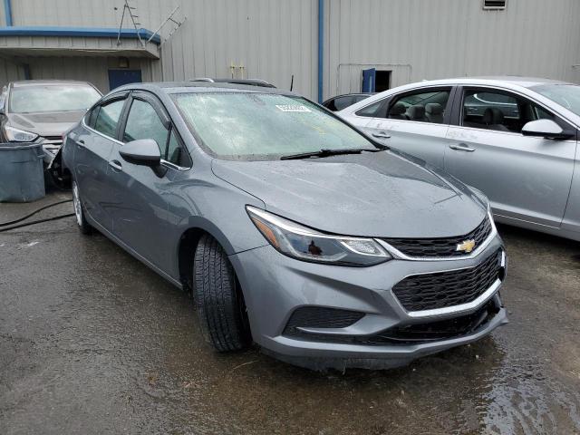 CHEVROLET CRUZE LT 2018 1g1be5sm3j7169485