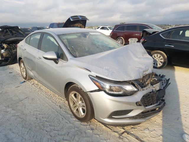 CHEVROLET CRUZE LT 2018 1g1be5sm3j7176193