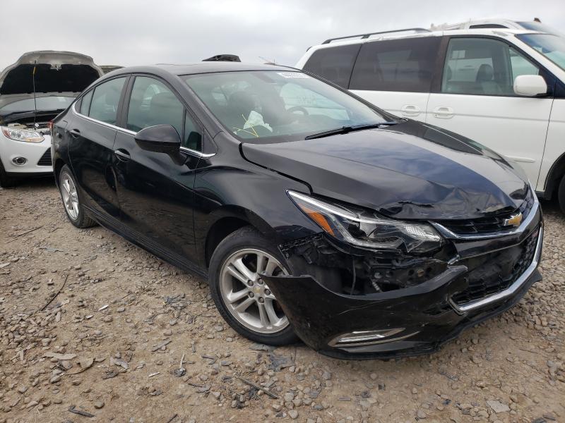 CHEVROLET CRUZE LT 2018 1g1be5sm3j7177716