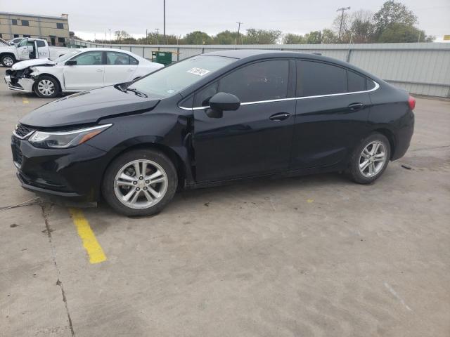 CHEVROLET CRUZE LT 2018 1g1be5sm3j7200069