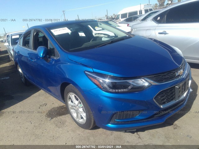 CHEVROLET CRUZE 2018 1g1be5sm3j7205627