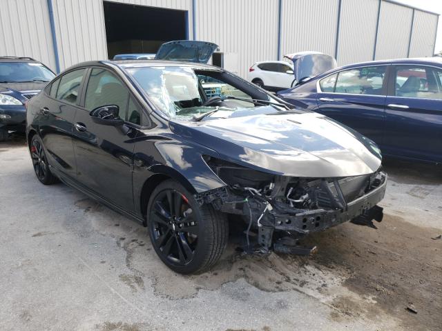 CHEVROLET CRUZE LT 2018 1g1be5sm3j7207376