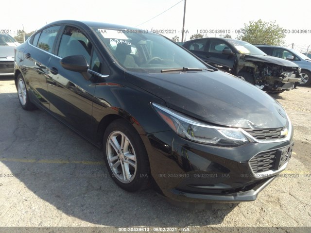 CHEVROLET CRUZE 2018 1g1be5sm3j7212741