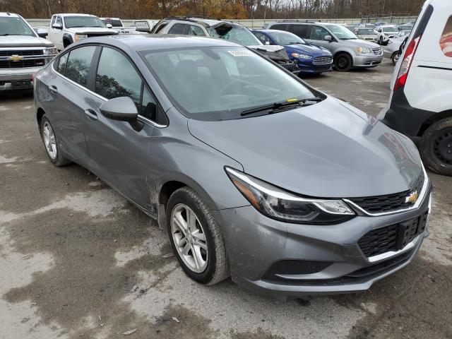 CHEVROLET CRUZE LT 2018 1g1be5sm3j7228485