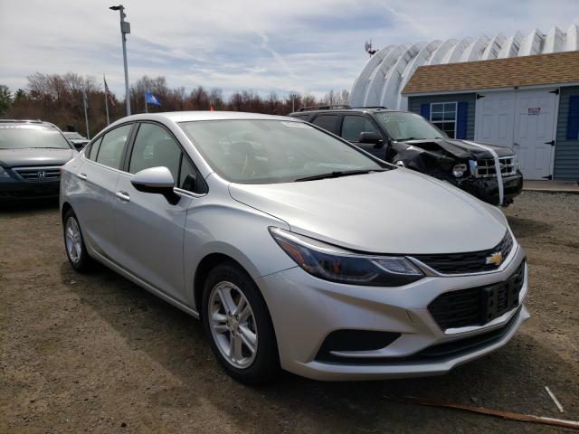 CHEVROLET CRUZE LT 2018 1g1be5sm3j7230270