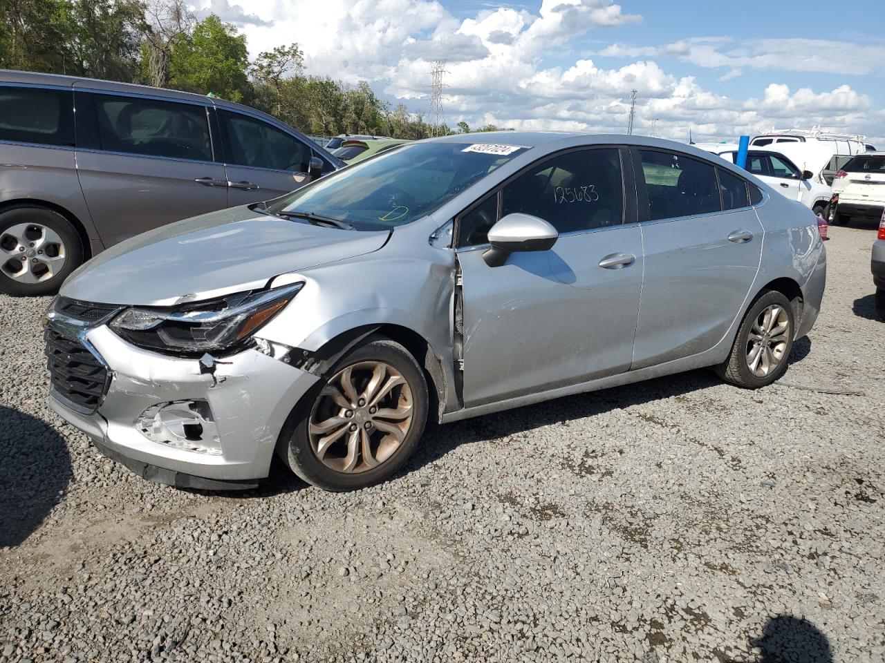 CHEVROLET CRUZE 2019 1g1be5sm3k7119378