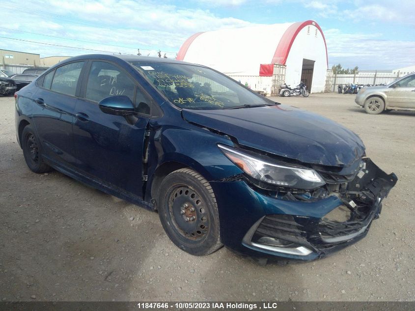 CHEVROLET CRUZE 2019 1g1be5sm3k7123558