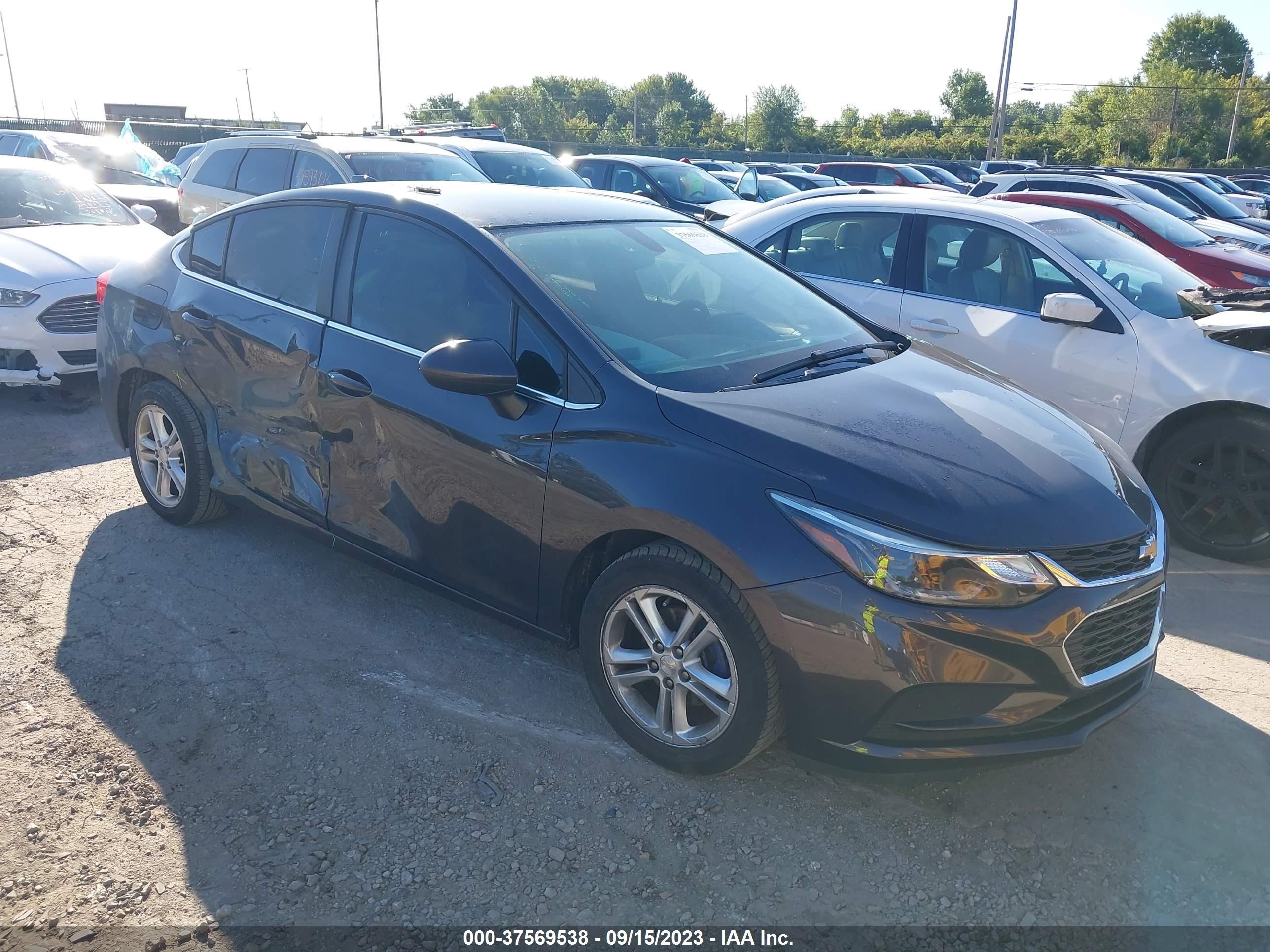 CHEVROLET CRUZE 2016 1g1be5sm4g7289983