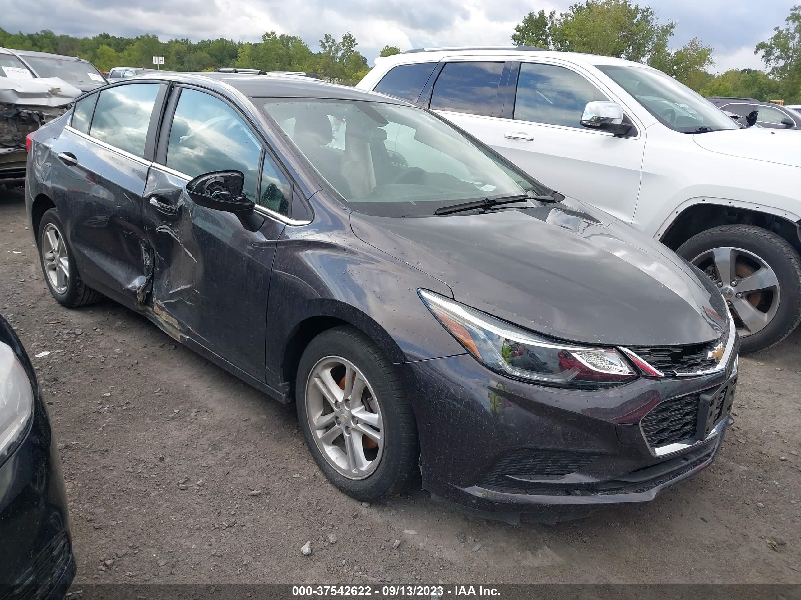 CHEVROLET CRUZE 2017 1g1be5sm4h7242678