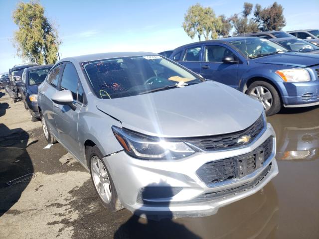 CHEVROLET CRUZE 2018 1g1be5sm4j7114348